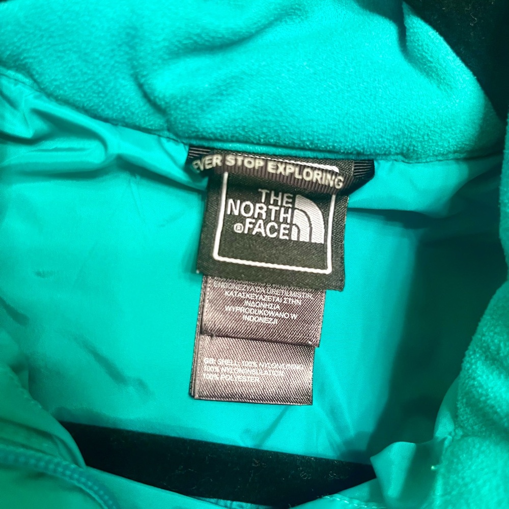The North Face Puffer Vest - Picture 4 of 5